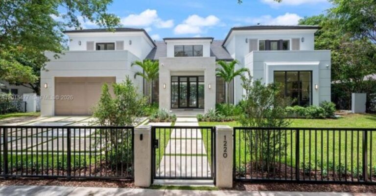 Homes for Sale in Coral Gables: 2026 Guide